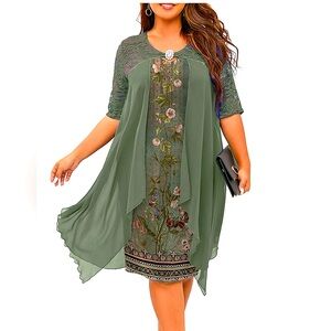 Flycurvy Plus Size Chiffon/Lace Midi Dress. Dark Green. Size 4XL. NWT